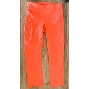Speed Up Crop Lululemon size 4